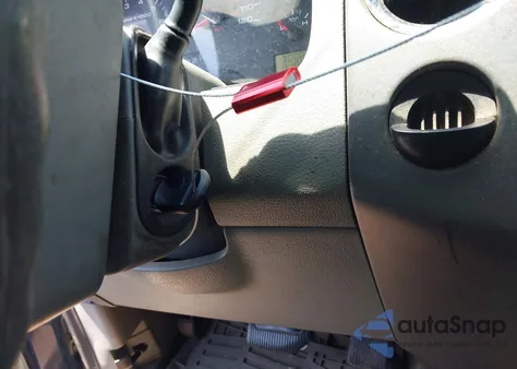 2004 Ford F-150 Xlt from USA, damaged, VIN 1FTRW12W74KC50939